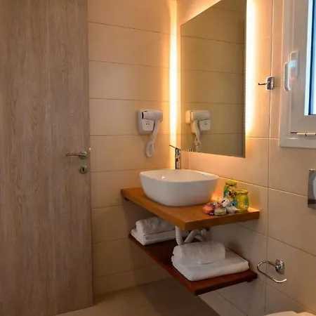 Aparthotel Meltemi 4*