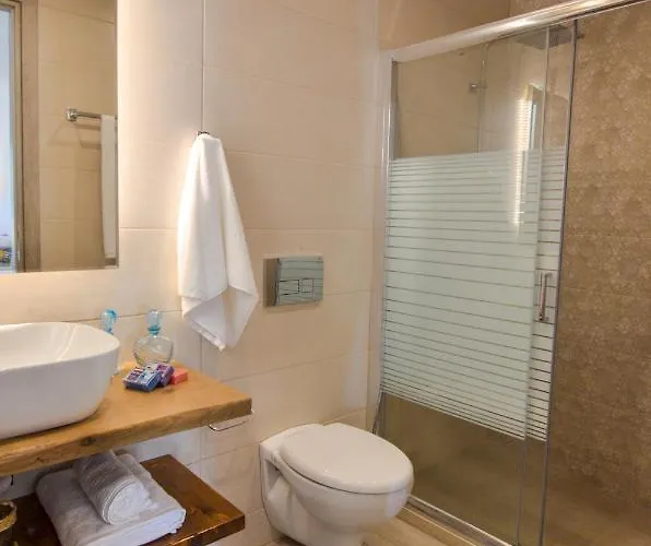 Meltemi Aparthotel Vasiliki (Lefkada)