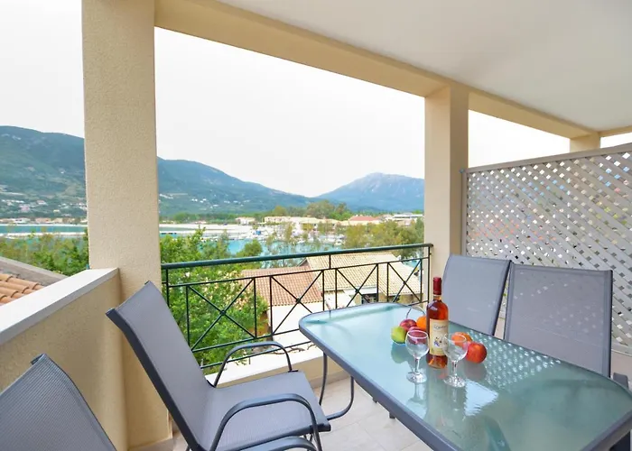 Meltemi 4* Vasiliki (Lefkada)